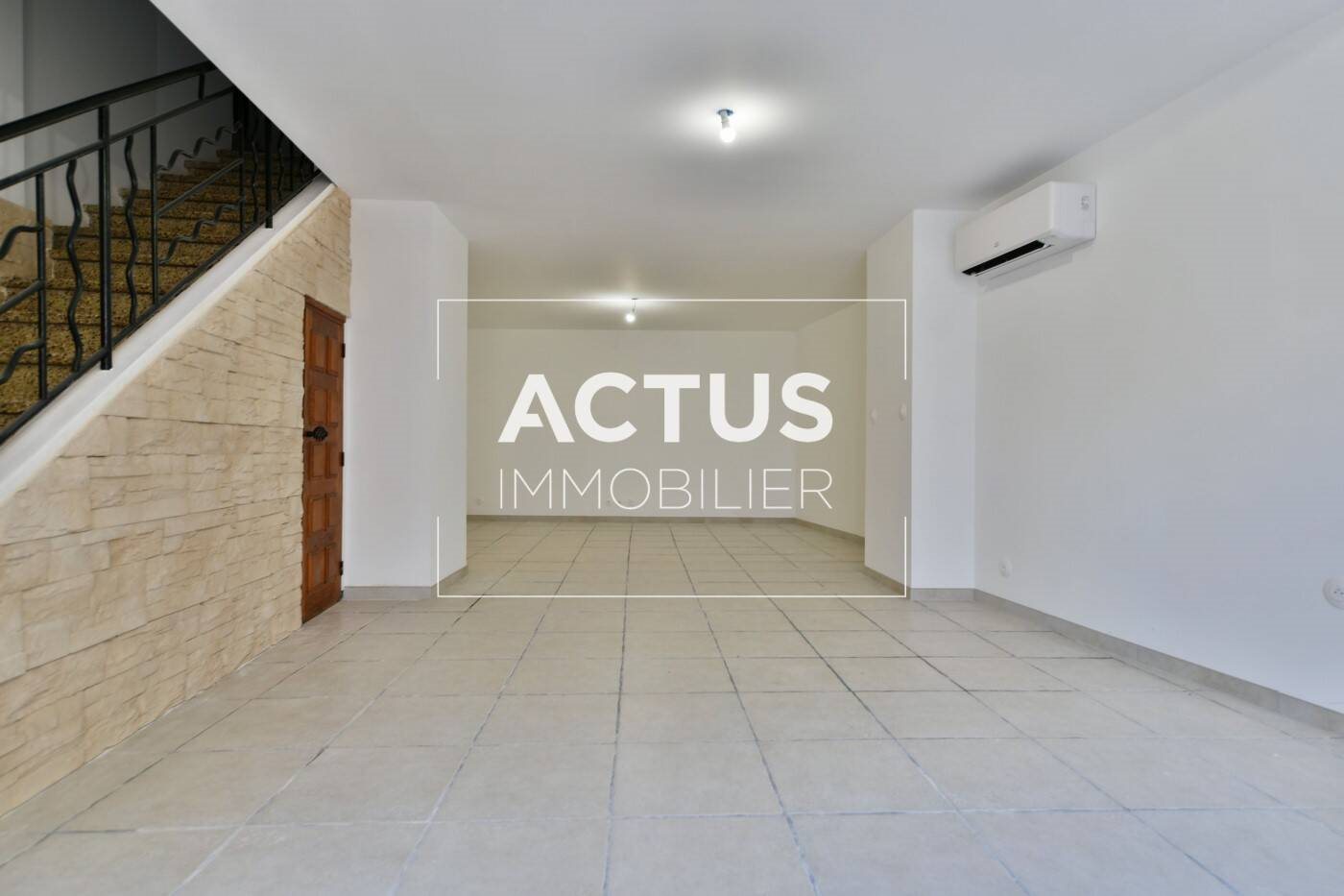 Maison à vendre, 141m², Eyragues