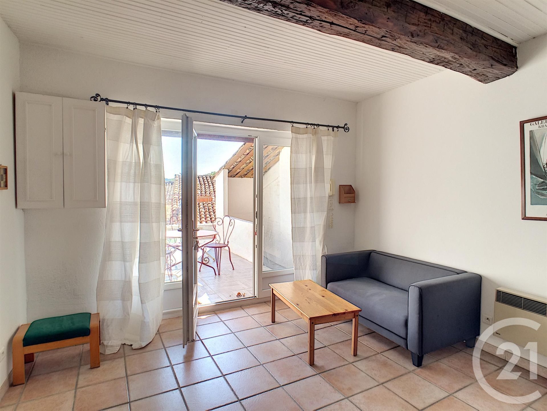 Appartement à louer, 30m², Aramon
