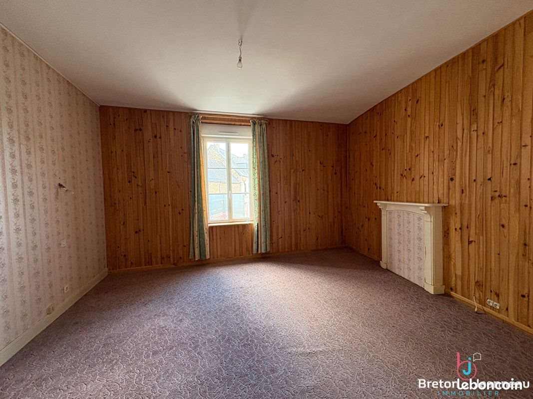 Appartement à vendre, 218m², Saint-Denis-de-Gastines