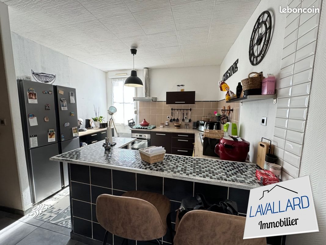Maison à louer, 130m², Gentelles