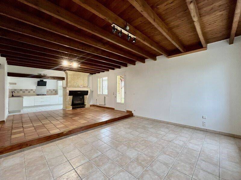 Maison à louer, 115m², Laruscade