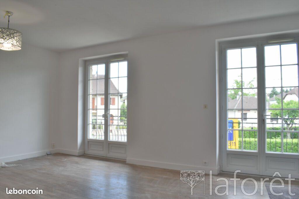 Appartement à louer, 91m², Malemort-sur-Corrèze