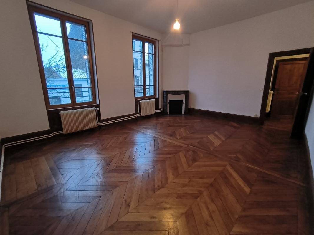 Appartement à louer, 81m², Clermont-Ferrand