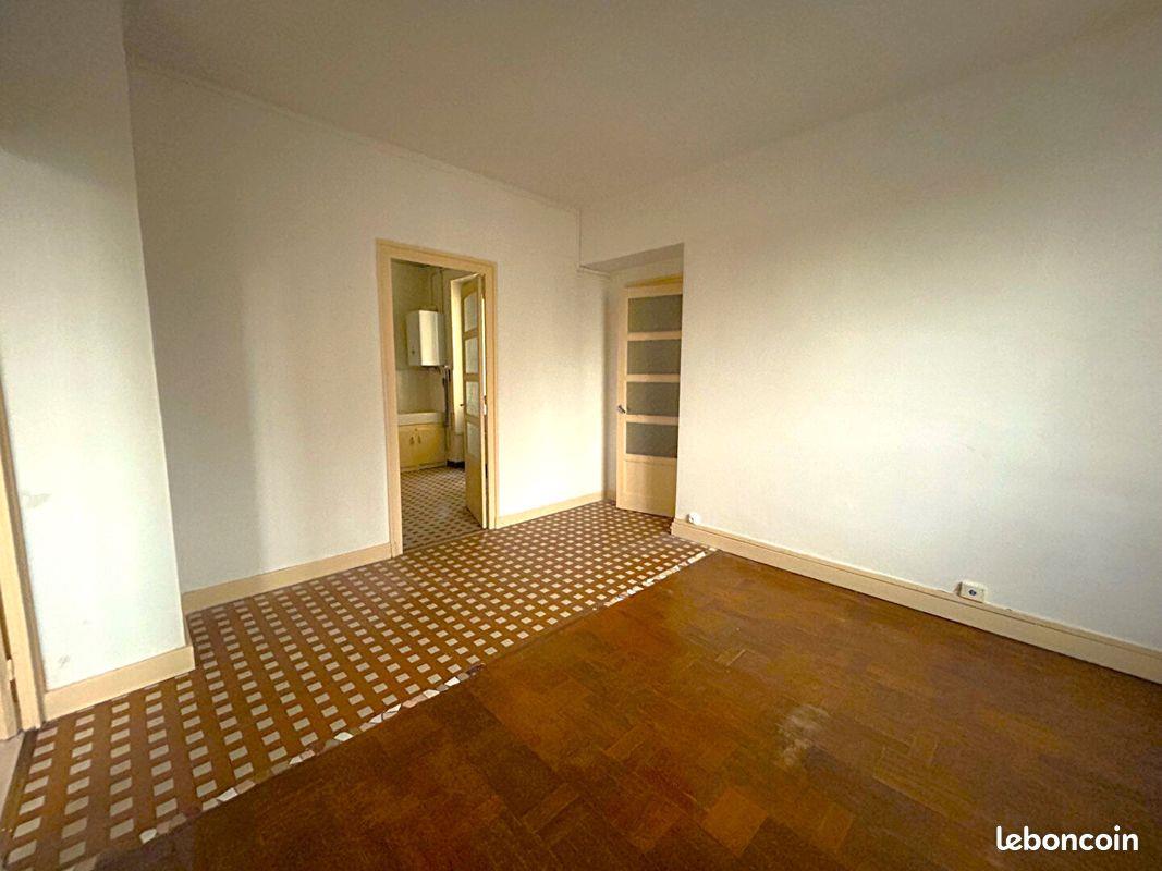 Maison à louer, 69m², Lyon 8ème