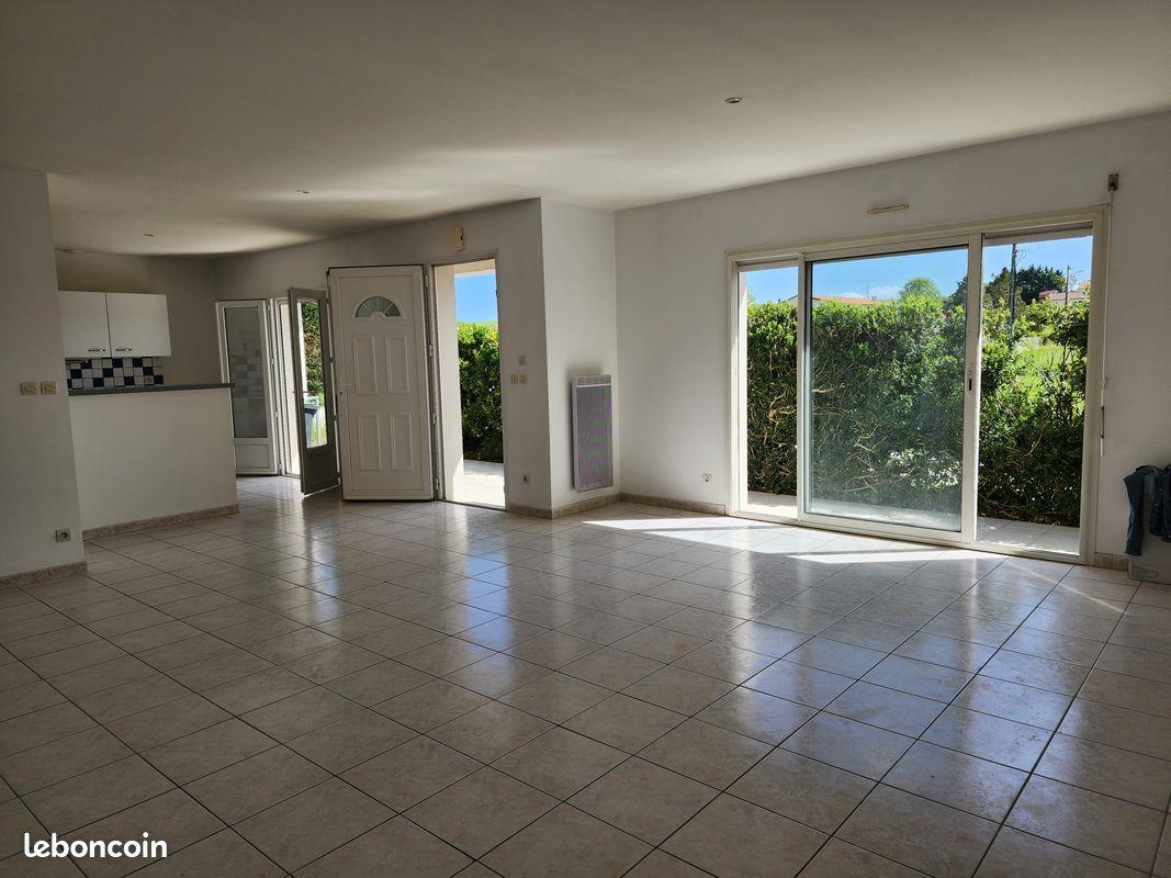 Maison à louer, 95m², Saint-Georges-de-Didonne