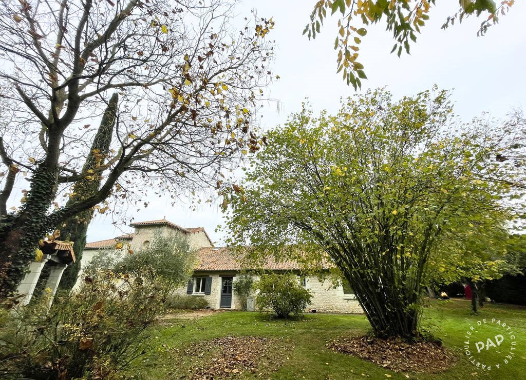 Maison à vendre, 277m², Vézières