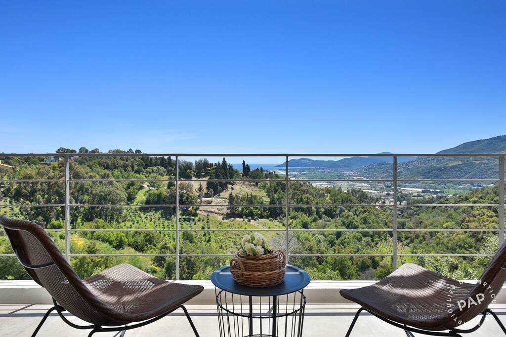 Maison à louer, 265m², Mougins