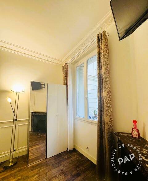 Appartement à louer, 18m², Paris 18ème