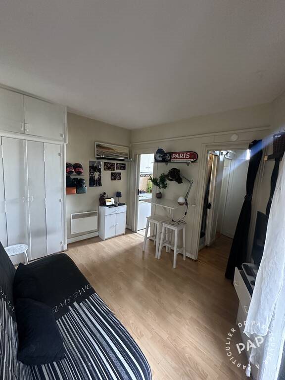 Appartement à louer, 21m², Paris 18ème