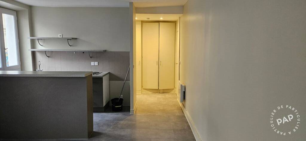 Appartement à louer, 28m², Paris 18ème