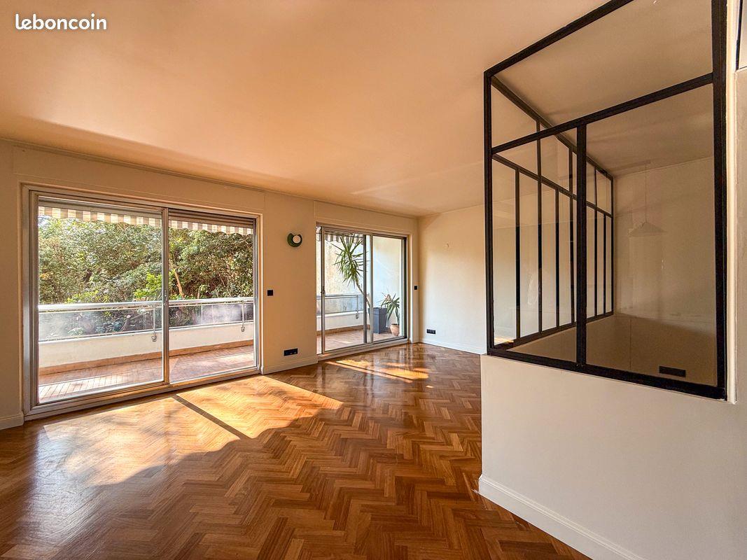 Appartement à vendre, 70m², Marseille 8ème