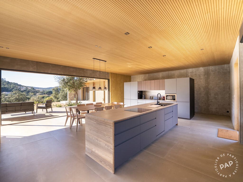 Maison à louer, 250m², Bormes-les-Mimosas