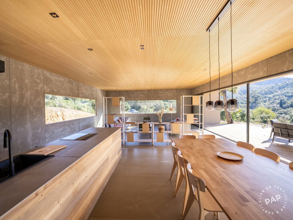Maison à louer, 250m², Bormes-les-Mimosas