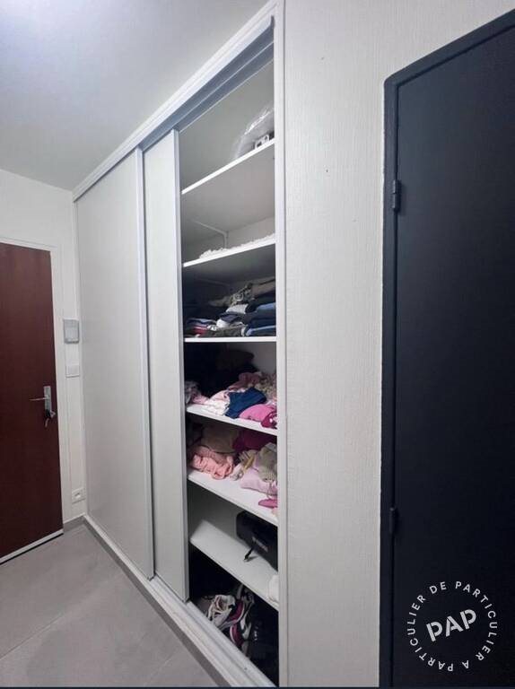 Appartement à louer, 40m², Paron