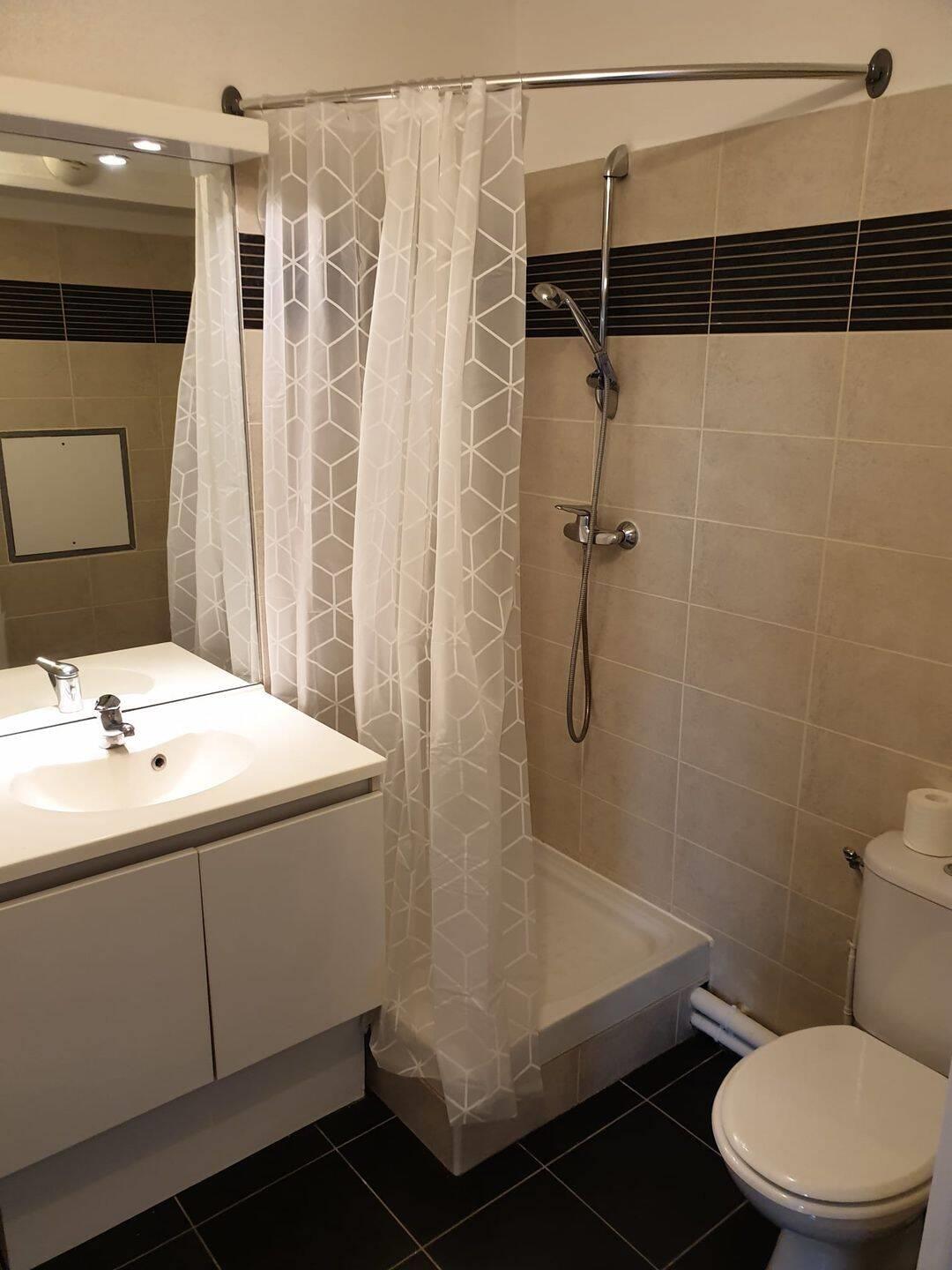 Appartement à louer, 27m², Paris 19ème