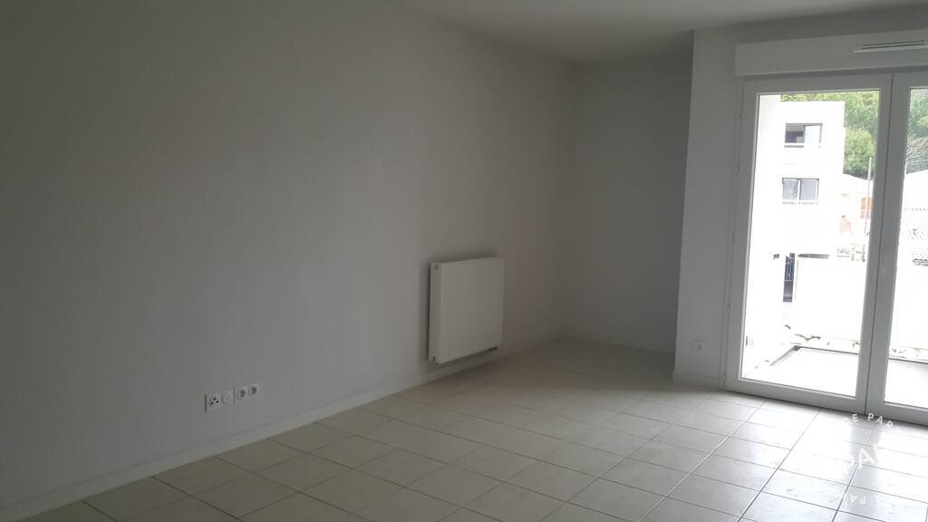 Appartement à louer, 67m², Cenon