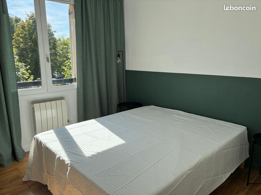 Appartement à louer, 70m², Buc