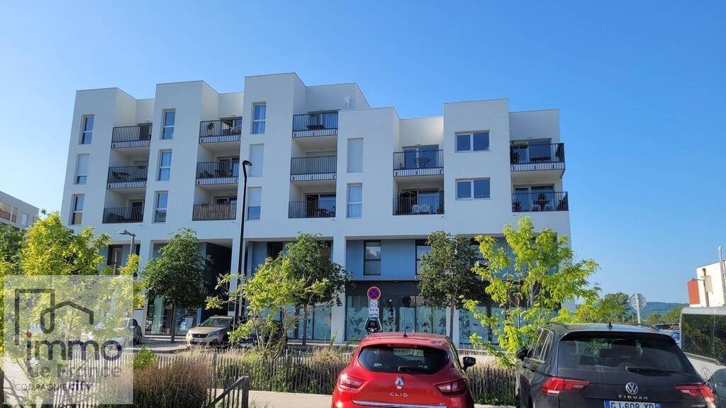 Appartement à louer, 35m², L'Isle-d'Abeau