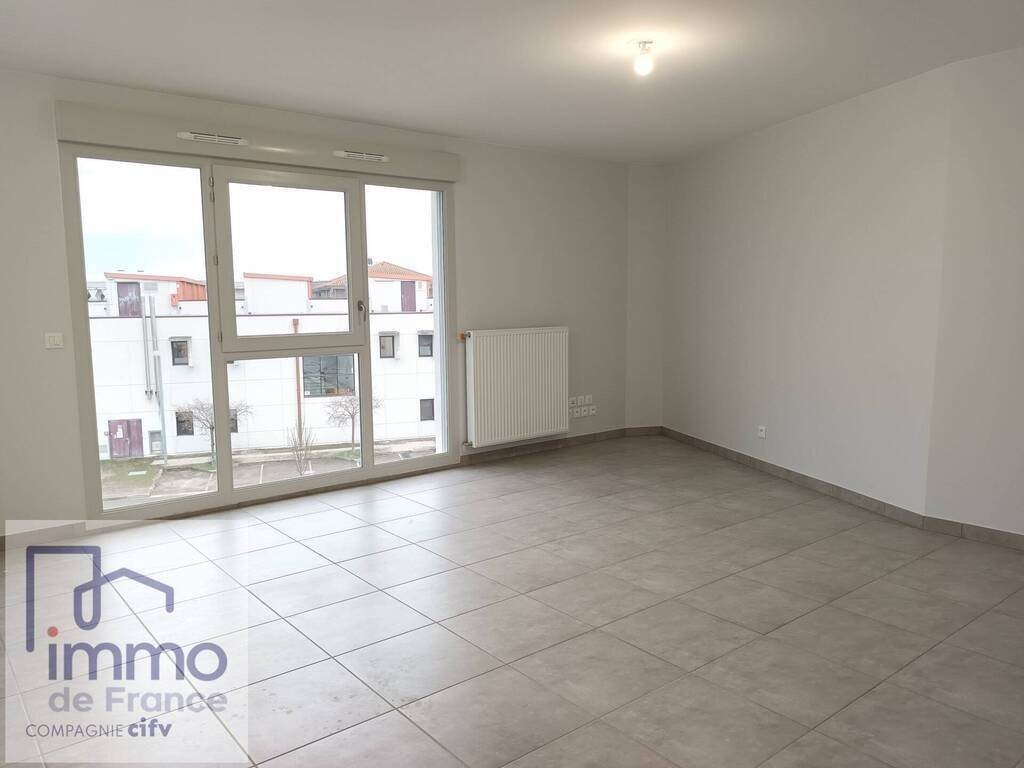 Appartement à louer, 35m², L'Isle-d'Abeau