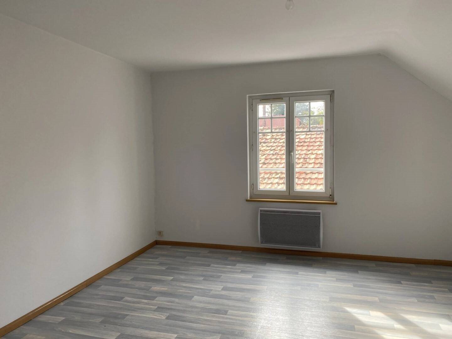 Appartement à louer, 92m², Bruebach