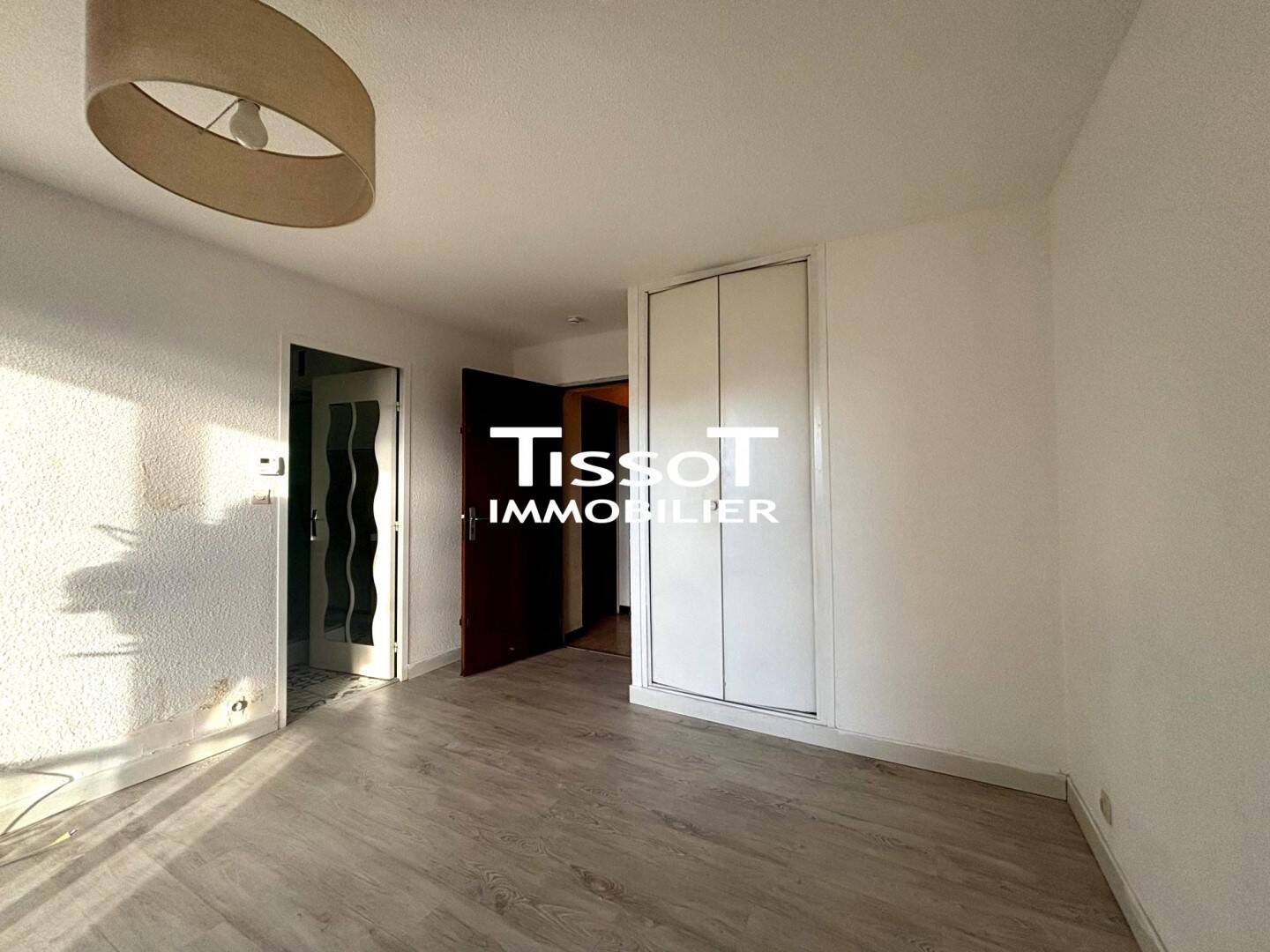 Appartement à louer, 22m², Nîmes