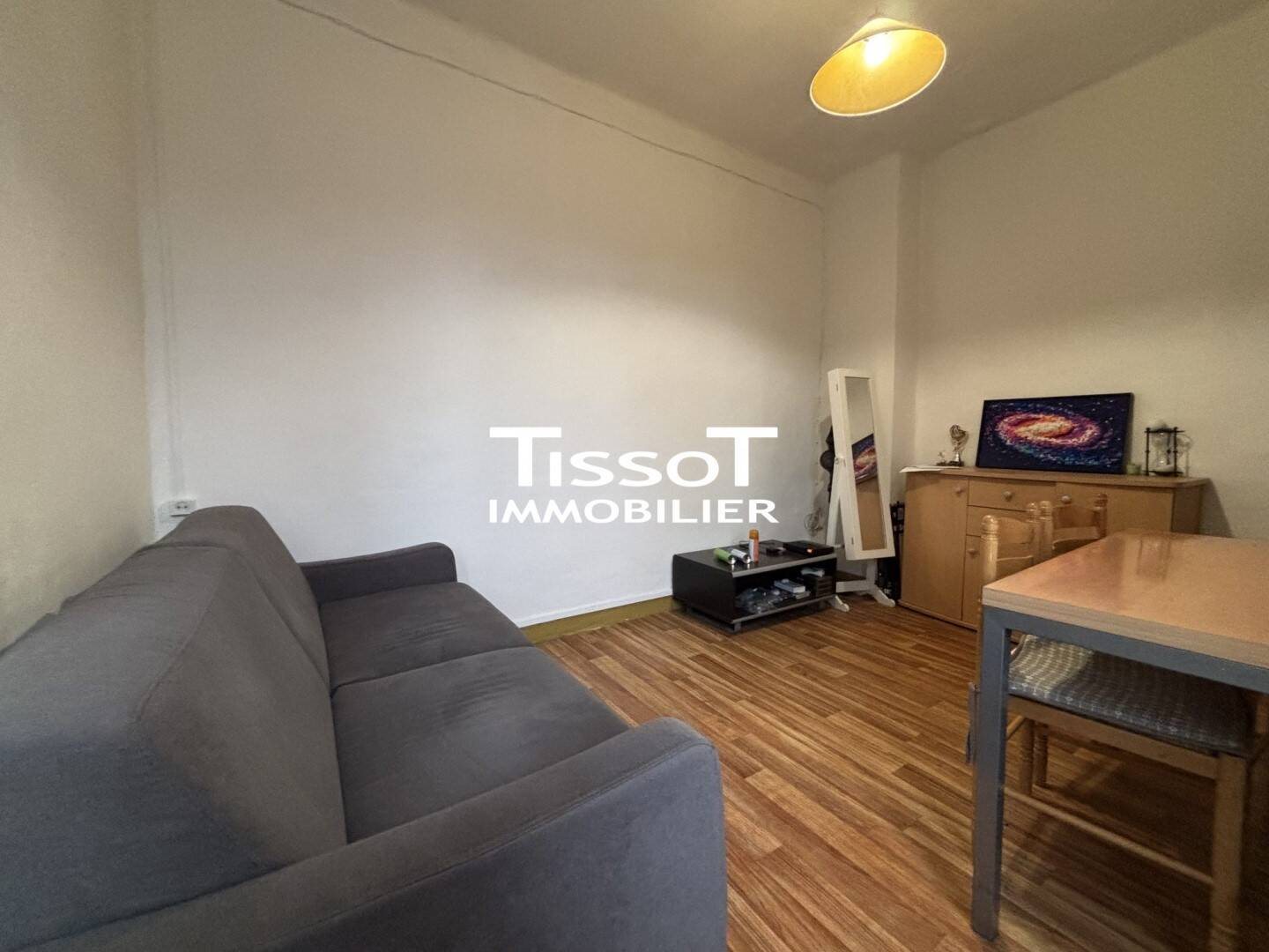 Appartement à louer, 29m², Nîmes