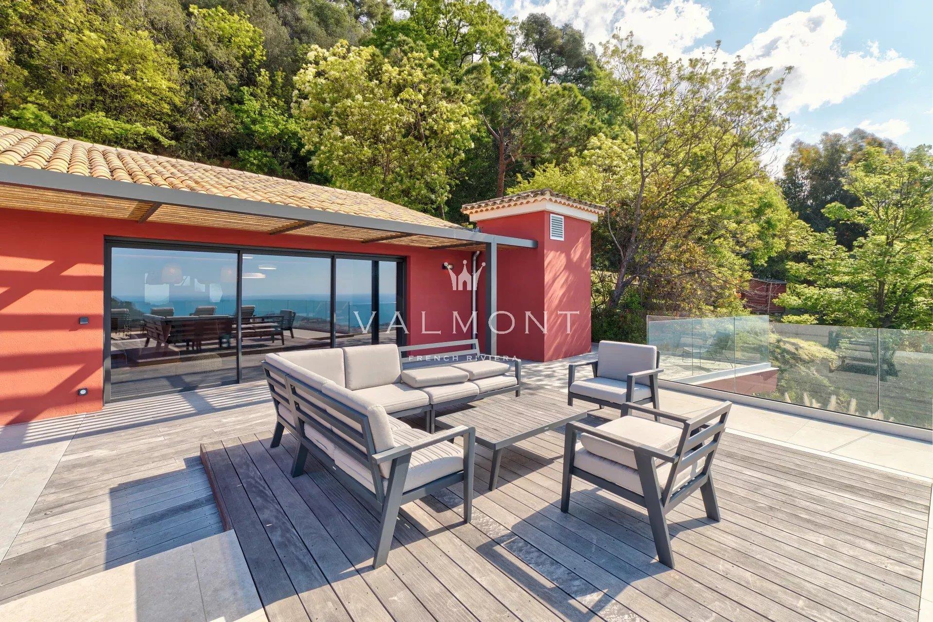 Exceptional Contemporary Villa Perched On The Heights Of Villefranche