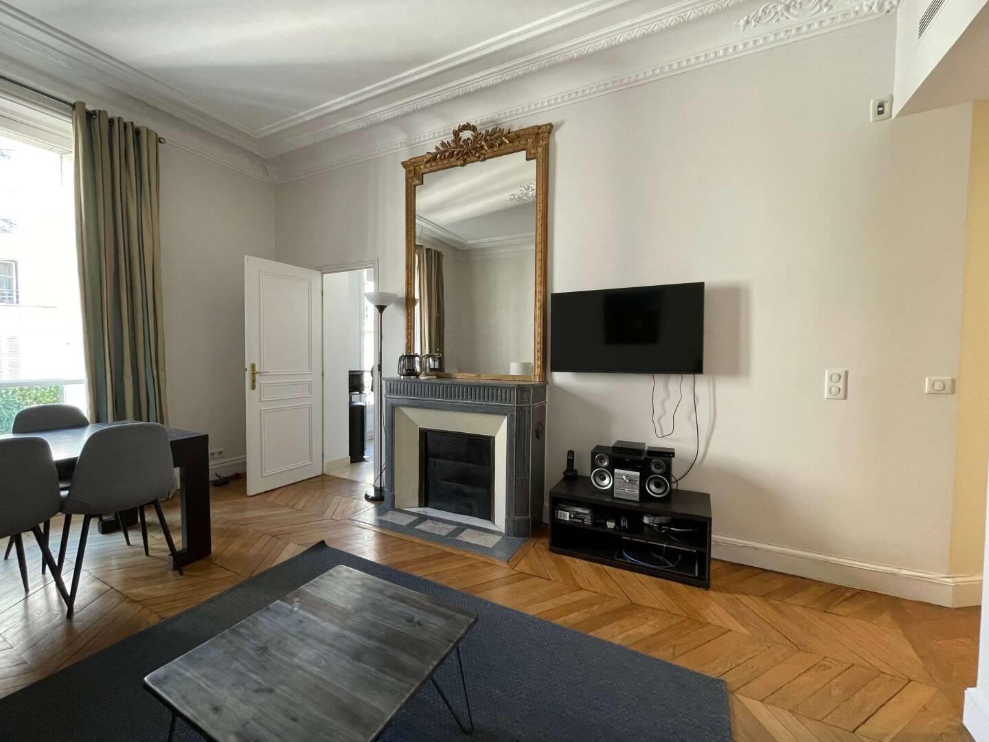 Appartement à louer, 50m², Paris 8ème