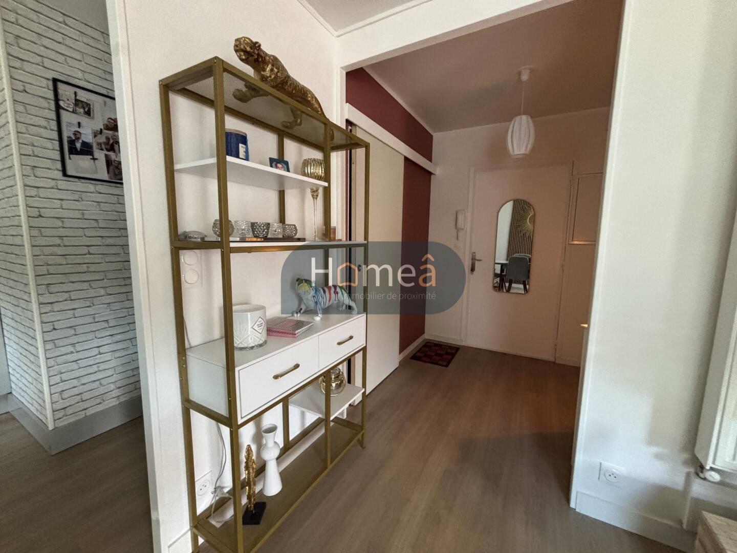 Appartement à vendre, 70m², Barentin