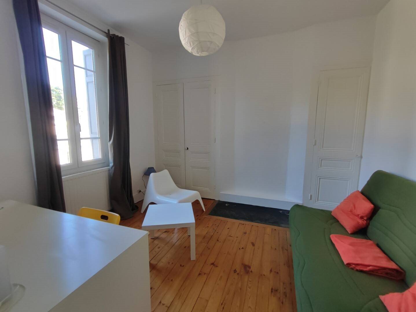 Appartement à louer, 40m², Saint-Etienne