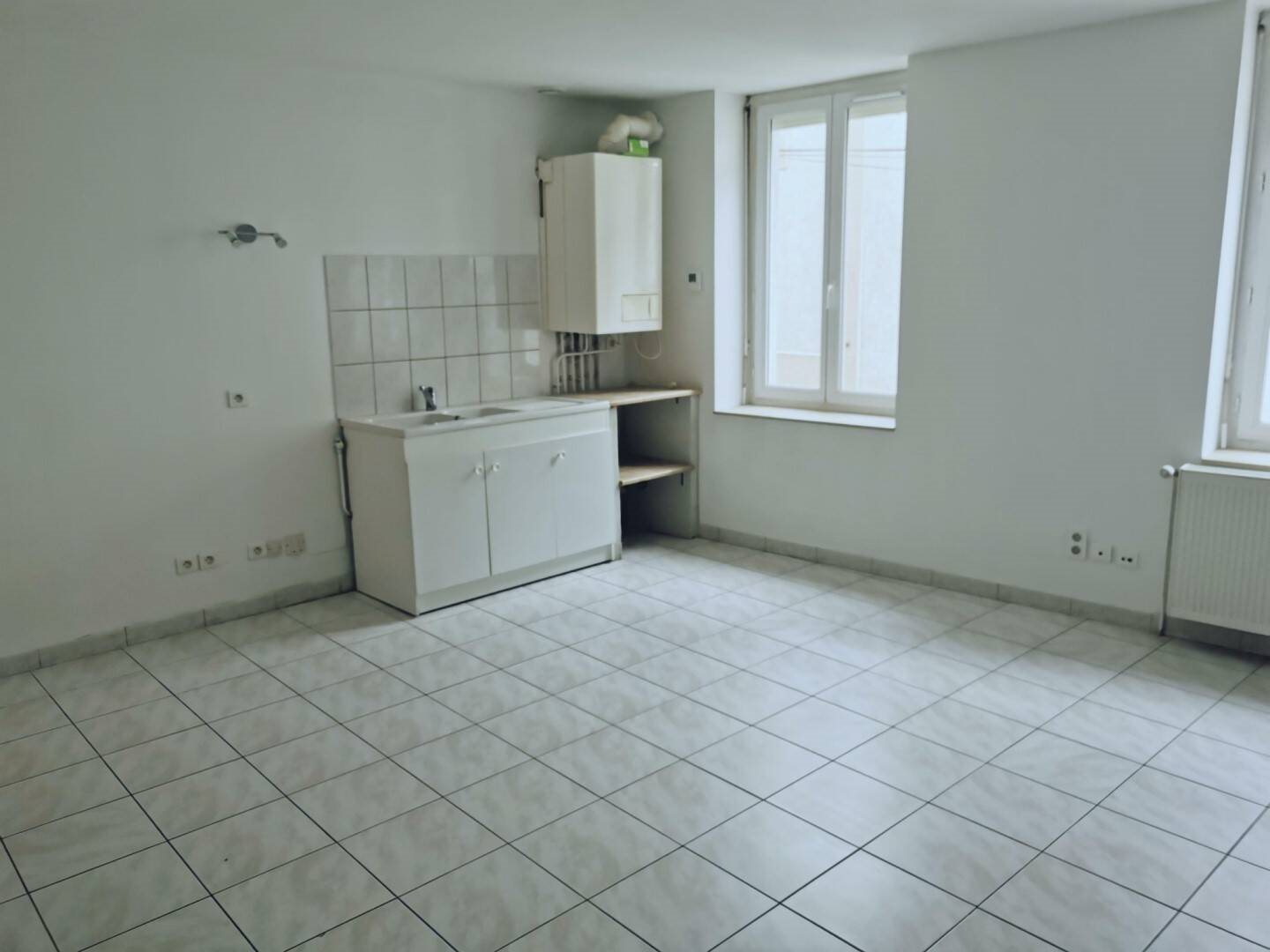 Appartement à louer, 40m², Saint-Just-Saint-Rambert