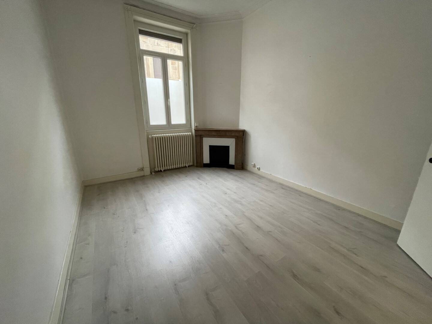 Appartement à louer, 35m², Saint-Etienne