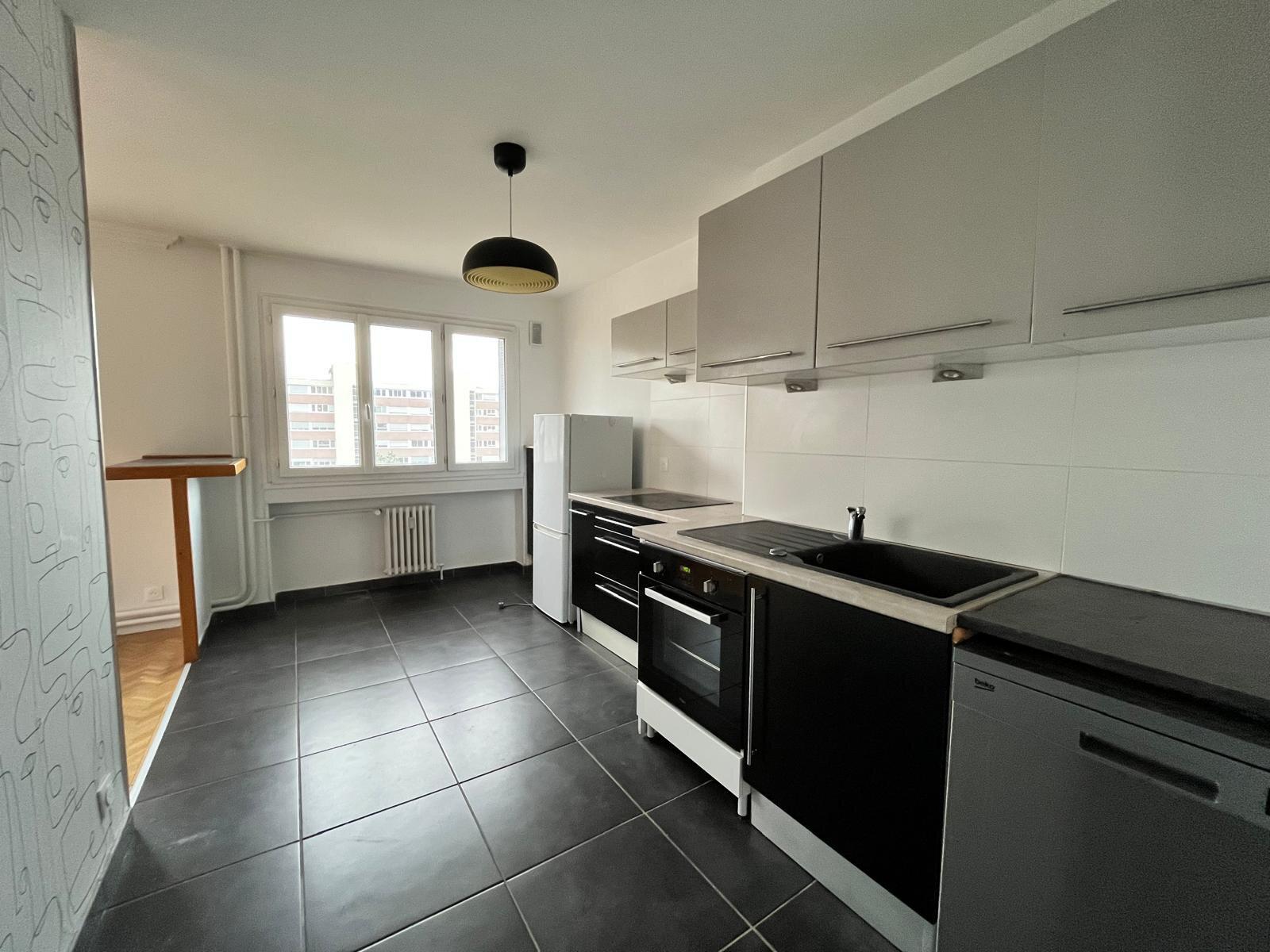 Appartement à vendre, 82m², Saint-Etienne