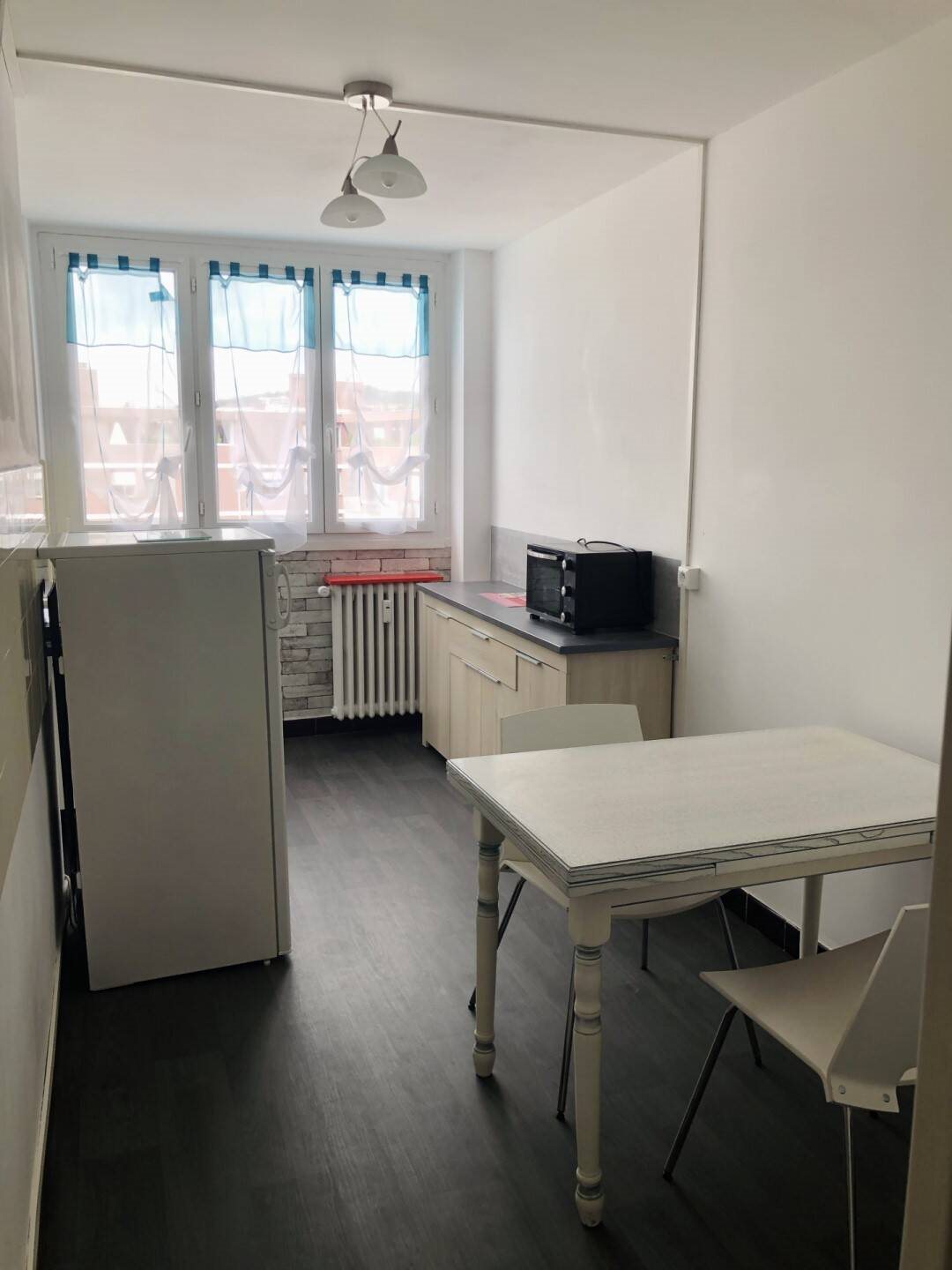 Appartement à louer, 31m², Saint-Etienne