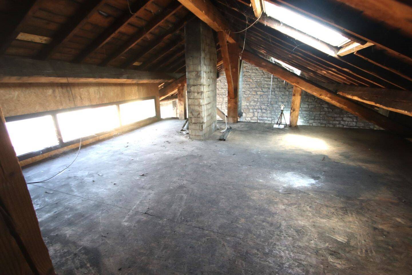 Appartement à vendre, 165m², Saint-Etienne