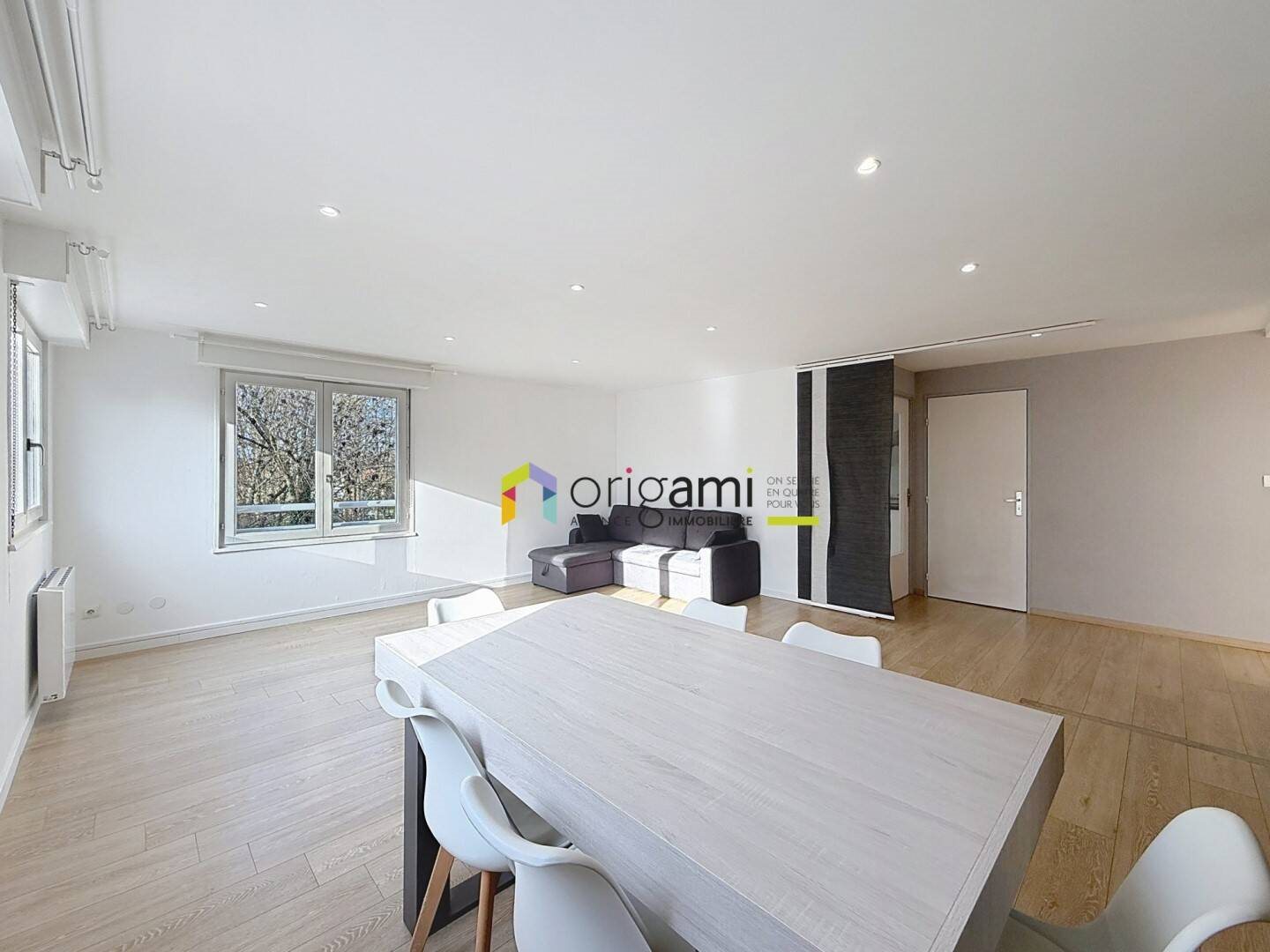 Appartement à louer, 86m², Eckbolsheim