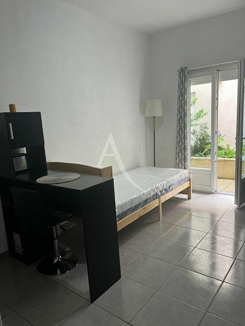 Appartement à louer, 18m², Nantes
