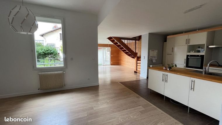 Maison à louer, 135m², Clermont-Ferrand