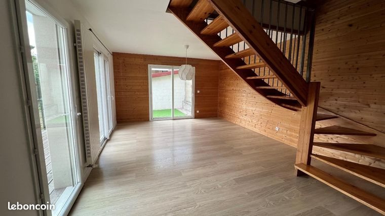 Maison à louer, 135m², Clermont-Ferrand