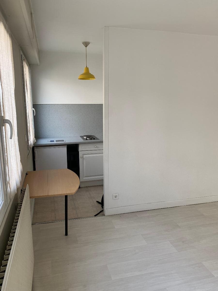 Appartement à louer, 21m², Clermont-Ferrand