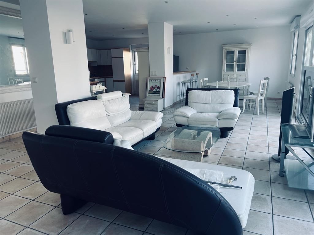 Maison à louer, 159m², Clermont-Ferrand