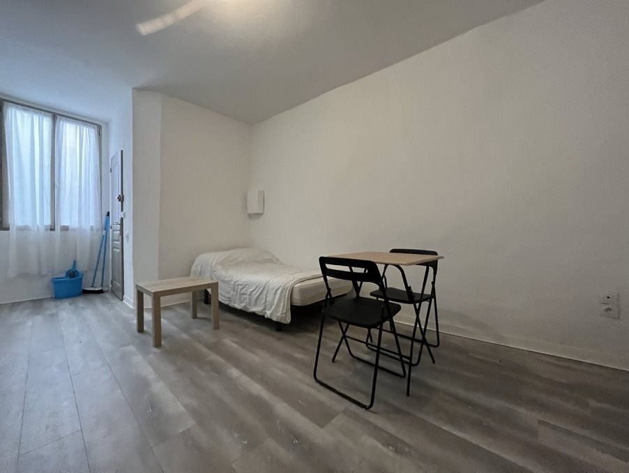 Appartement à louer, 19m², Pézenas