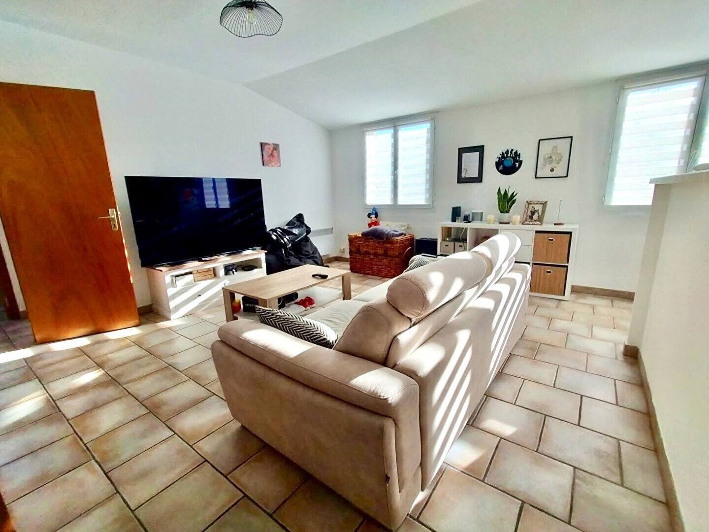 Appartement à louer, 51m², Sénas