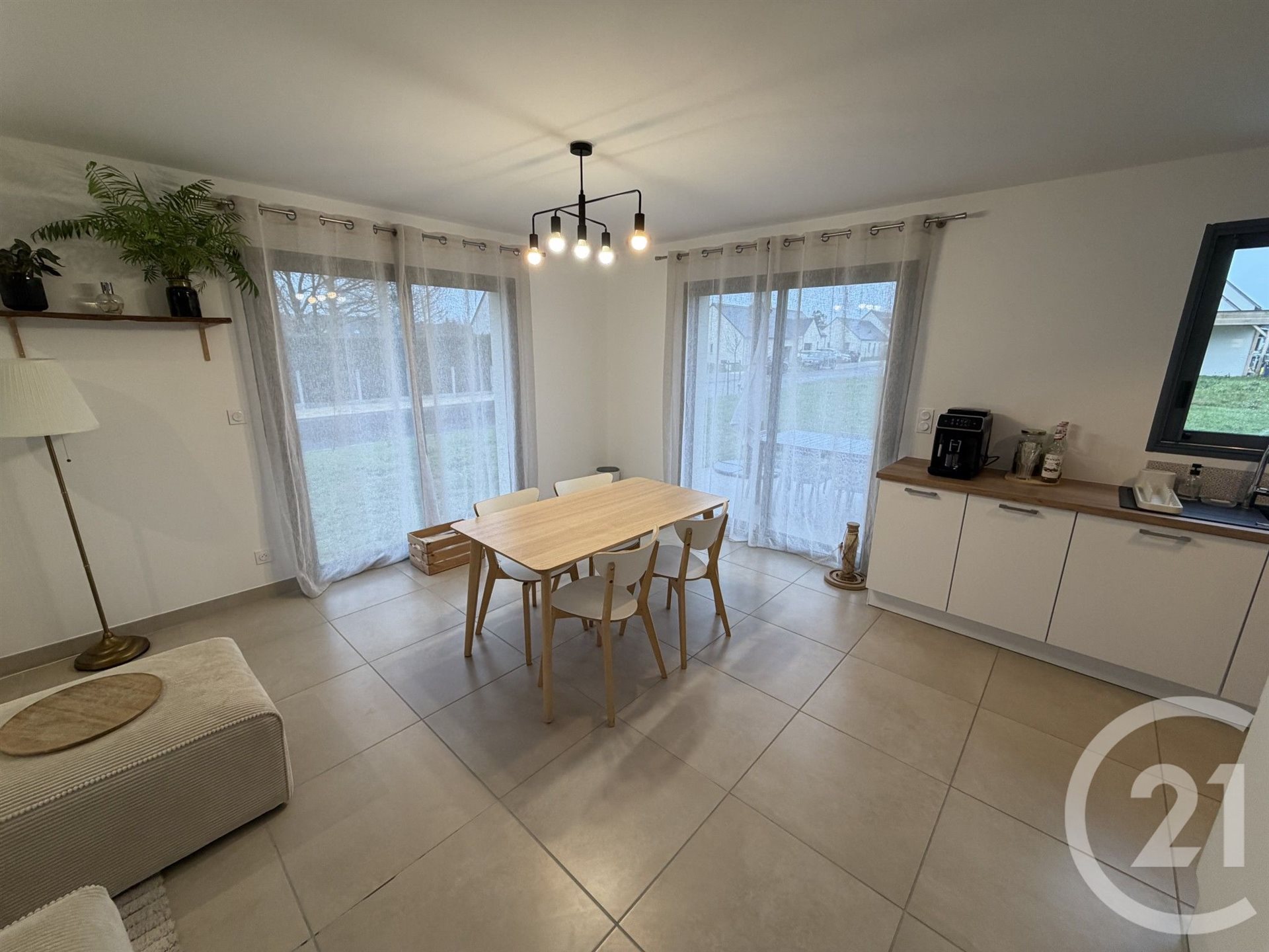 Maison à louer, 104m², Cormery