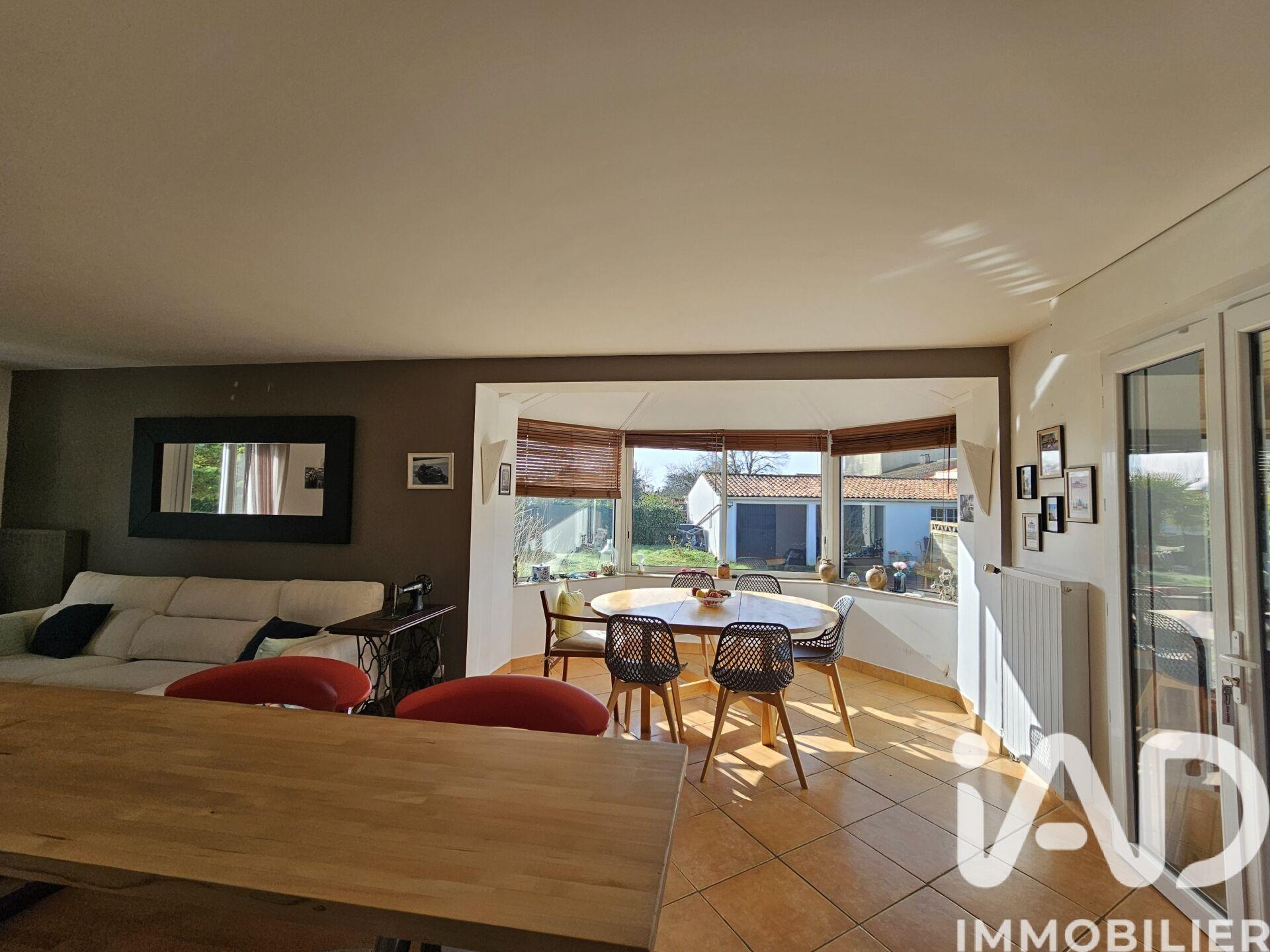 Maison à vendre, 159m², La Limouzinière