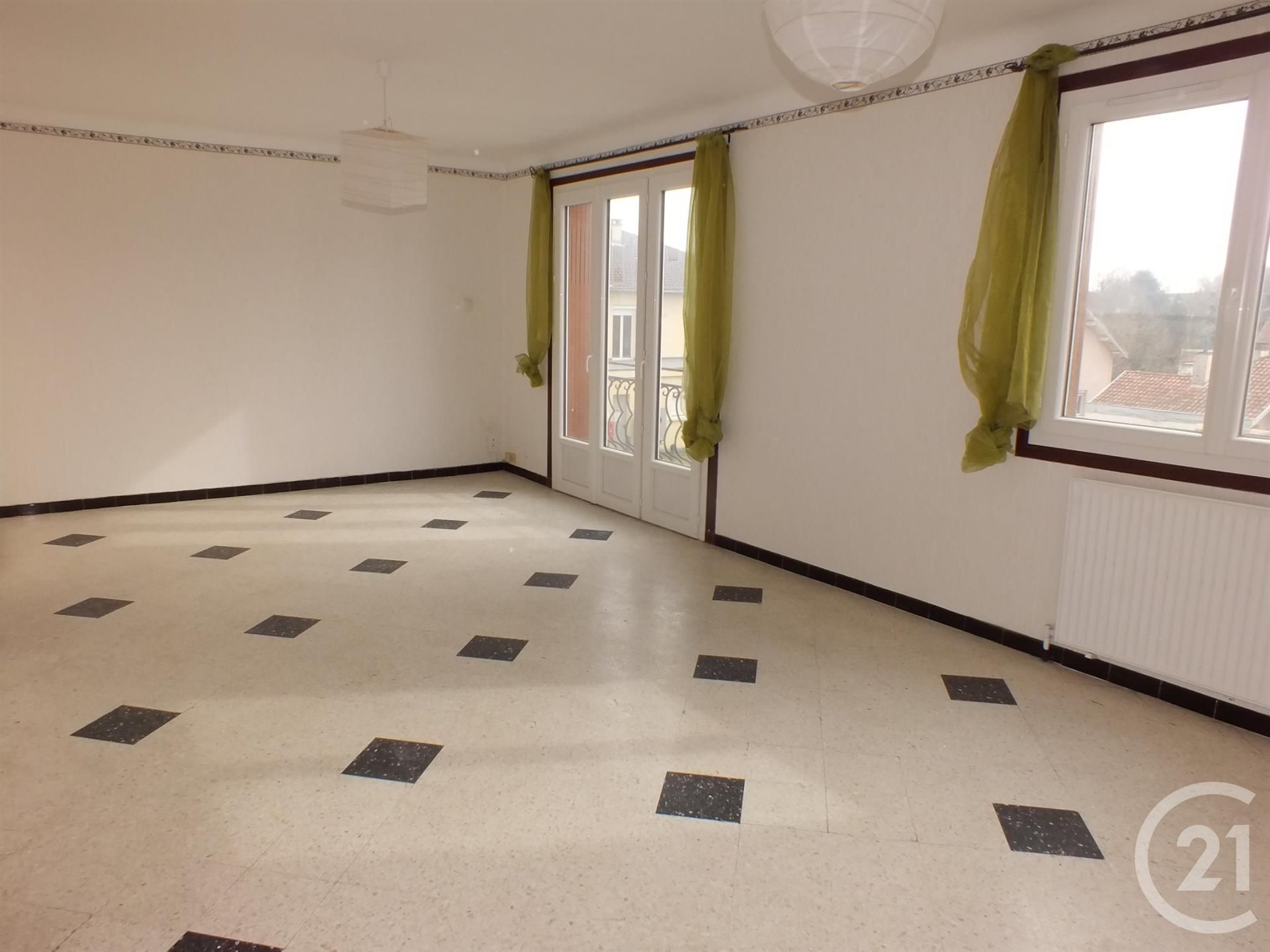 Maison à louer, 148m², Lannemezan