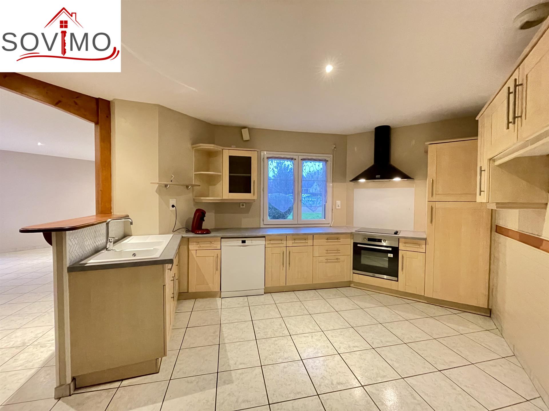 Maison à louer, 136m², Confolens