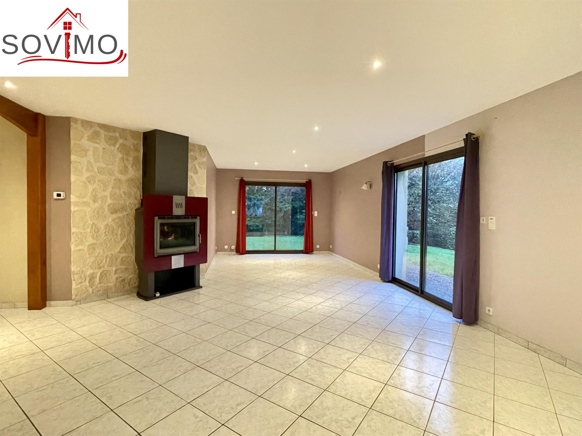 Maison à louer, 136m², Confolens