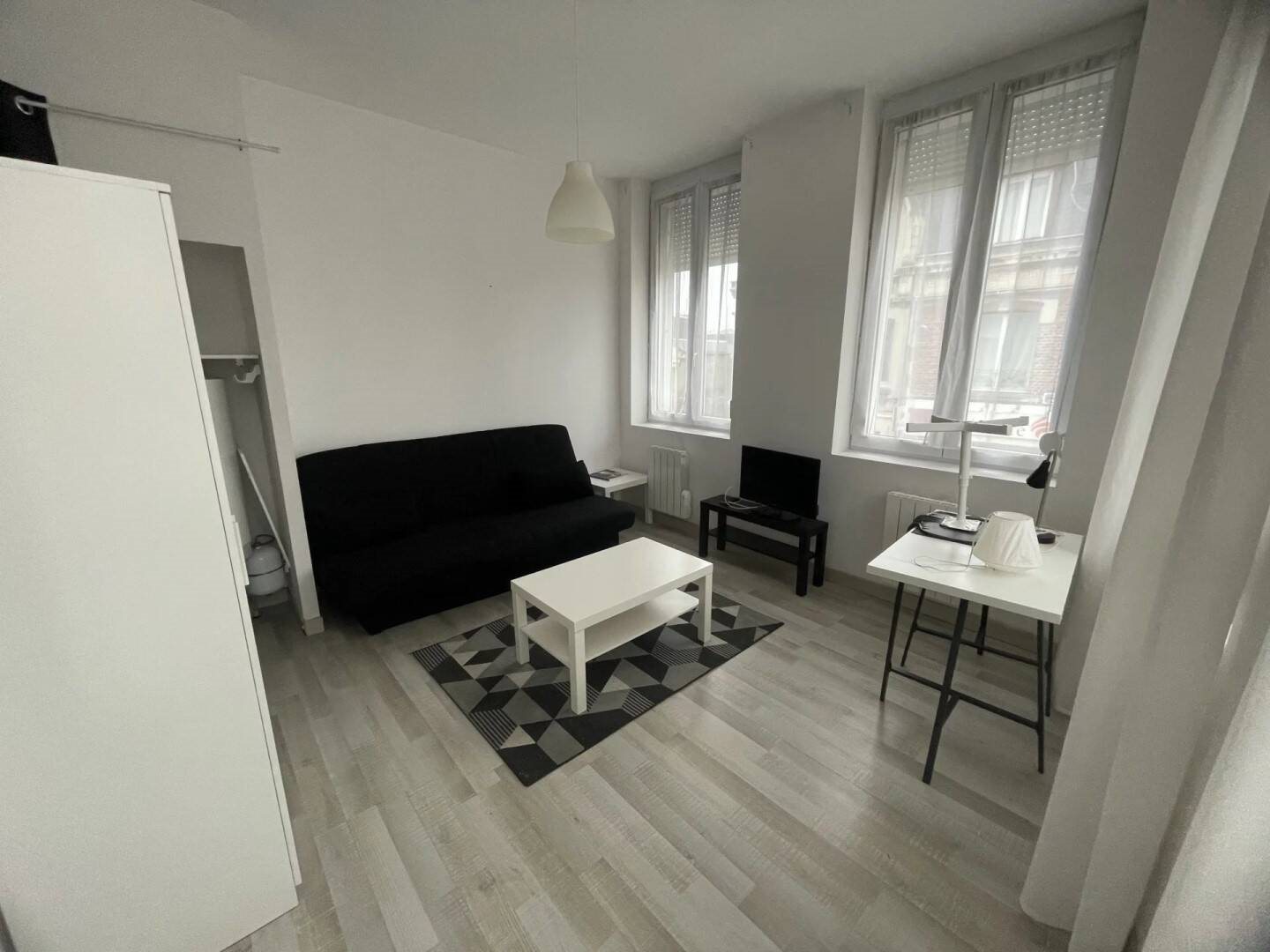 Appartement à louer, 23m², Saint-Quentin