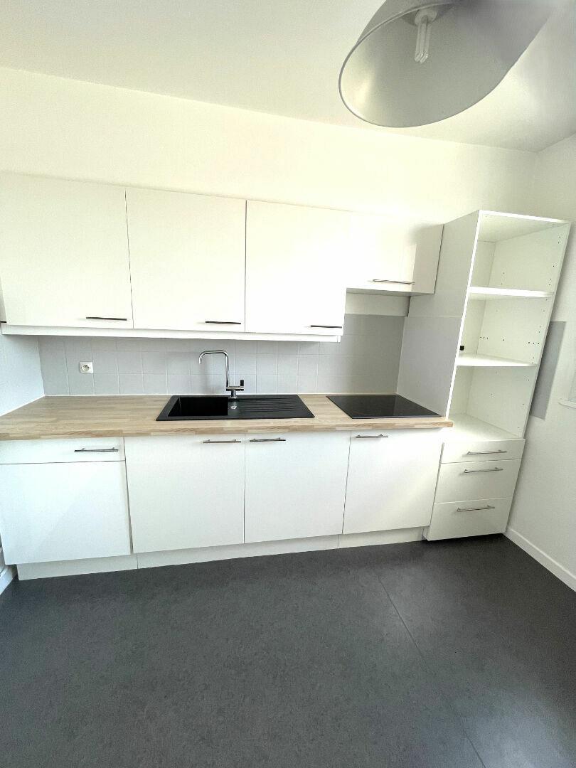 Maison à louer, 82m², Reims